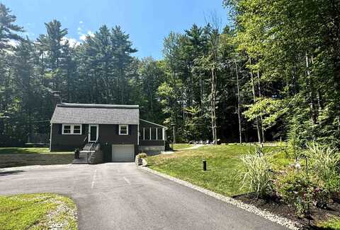 12 Deerwood Drive, Amherst, NH 03031