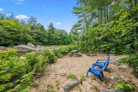 46 Johnson Road, Albany, NH 03818