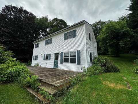 89 Lyon Road, Royalton, VT 05068