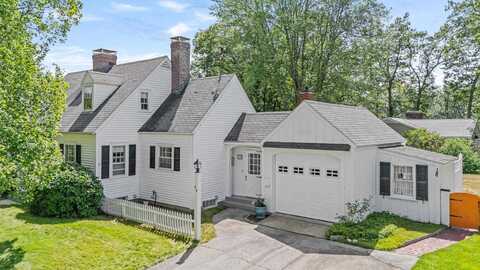 24 Shaw Street, Manchester, NH 03104