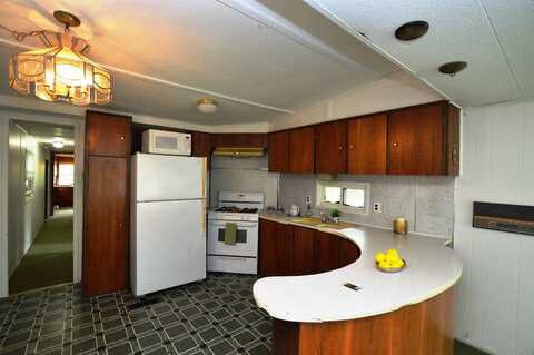 197 Penny Lane, Shelburne, VT 05482