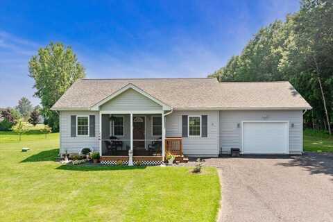 85 Dubuque Drive, Grand Isle, VT 05458