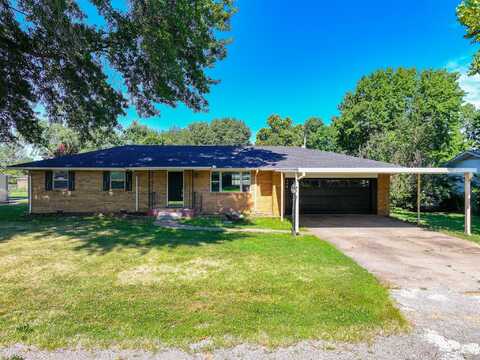 106 N Delaware Street, Grove, OK 74344