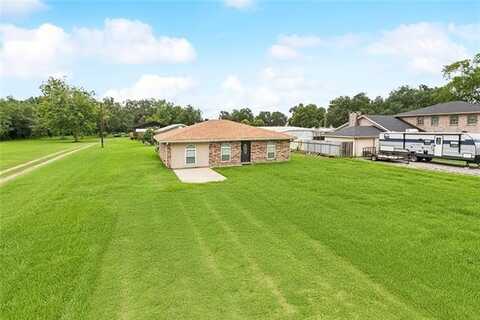 3005-B BAYOU Road, Saint Bernard, LA 70085