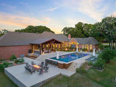 1030 Pioneer Circle E, Argyle, TX 76226