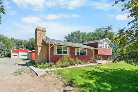 617 Lane 9, Powell, WY 82435