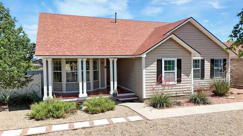 1903 W Mosley Loop, Alpine, TX 79830