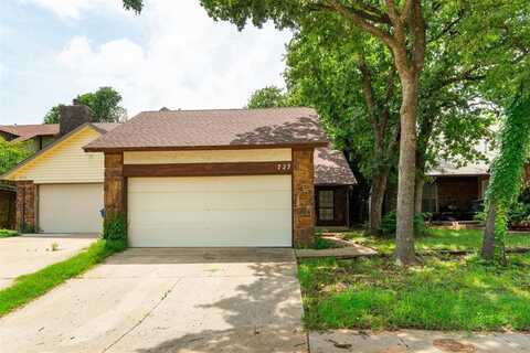 727 Rockridge Circle, Edmond, OK 73034