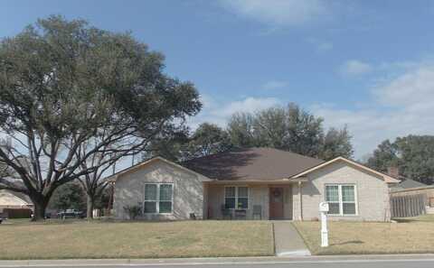 1501 Pecan St., Brenham, TN 77833