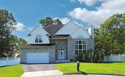 54 Gaetano Lane, Coram, NY 11727
