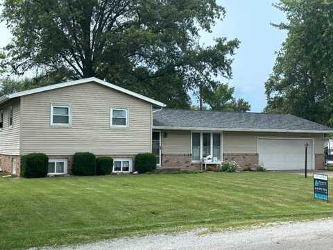 117 Evergreen, Olney, IL 62450