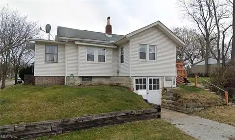 1165 Tampa Ave, Akron, OH 44314