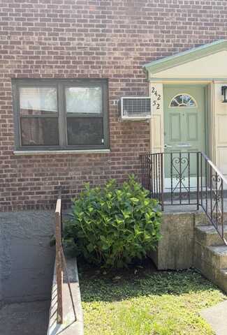 242-52 Horace Harding Expressway, douglaston, NY 11362