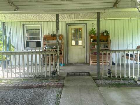 1542 Turkey Creek RD, Windsor, KY 42565