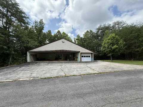 67 West Taxiway Dr, Albany, KY 42602
