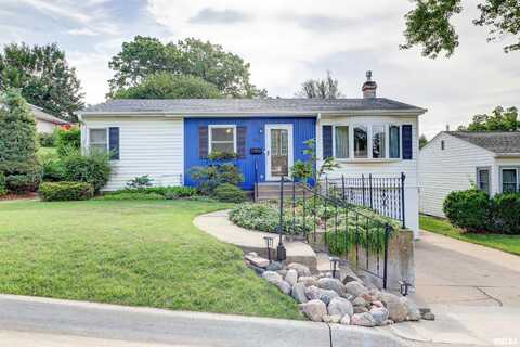 413 RUTH Place, Clinton, IA 52732