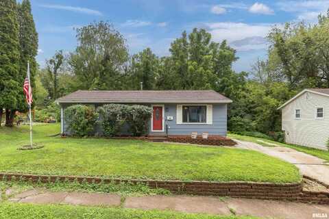 321 5TH Street, Silvis, IL 61282