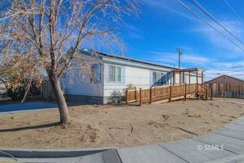 935 W Sullivan AVE, Ridgecrest, CA 93555