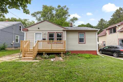 706 N Independence, ROCKFORD, IL 61101