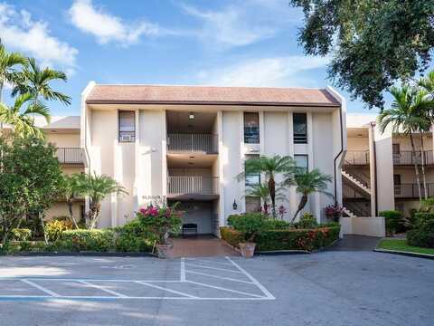 7850 W McNab Road, Tamarac, FL 33321