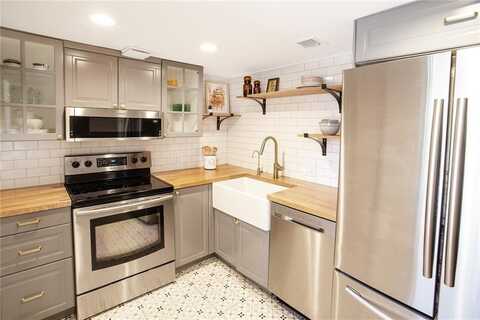 2600 S Course Dr, Pompano Beach, FL 33069