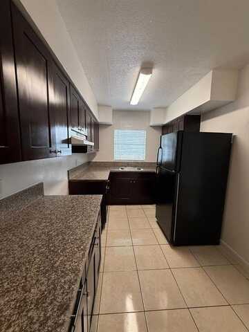 3800 Riverside Dr, Coral Springs, FL 33065