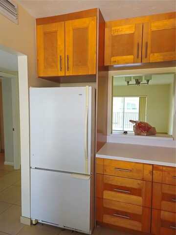 7500 NW 5th Place, Margate, FL 33063