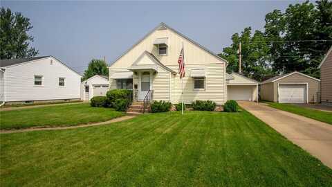 1830 Valmont Avenue, Eau Claire, WI 54701