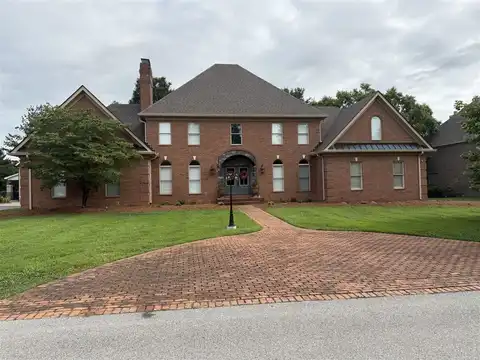 1812 Todd Trace Court, Bowling Green, KY 42103