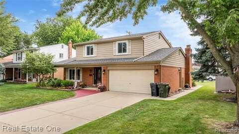 37751 Hanson Drive, Sterling Heights, MI 48310