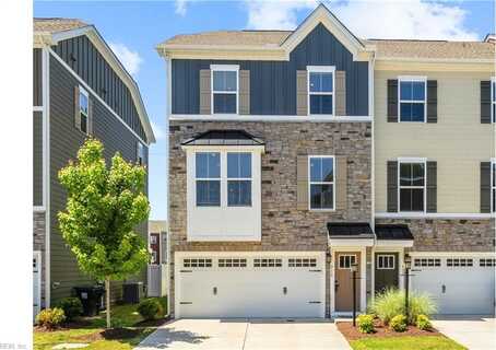 910 Stern Way, Chesapeake, VA 23323