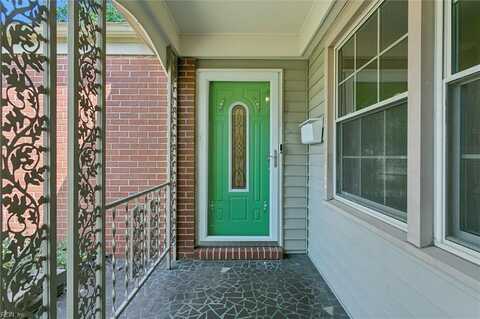 700 Pelham Drive, Hampton, VA 23669