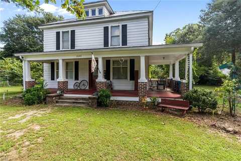 22293 Linden Street, Courtland, VA 23837