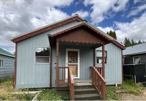 47323 FIRE STATION ALY, Westport, OR 97016
