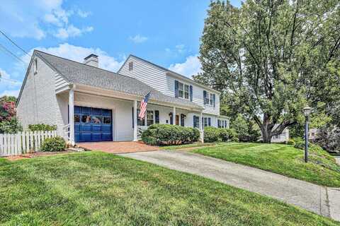 2201 Hunters RD SW, Roanoke, VA 24015