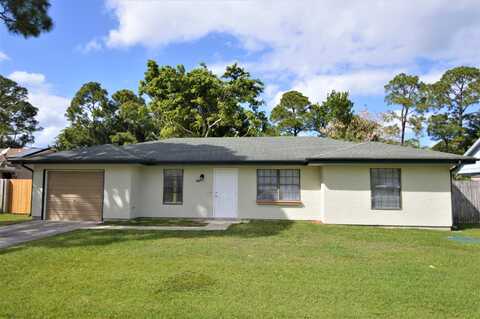 849 SE Lansdowne Avenue, Port Saint Lucie, FL 34983