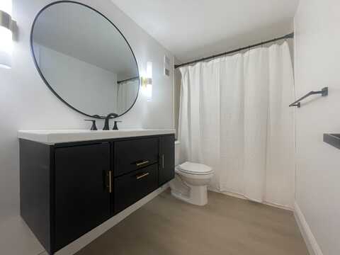 3955 N Nob Hill Road, Sunrise, FL 33351