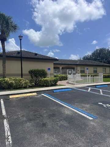 2040 Grenview Shores Blvd, Wellington, FL 33414