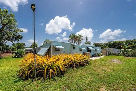1276 SW Tropical Terrace, Stuart, FL 34997