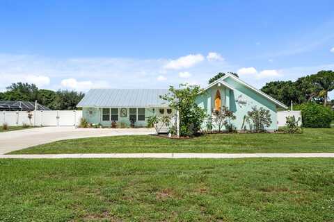 2633 SE Gowin Drive, Port Saint Lucie, FL 34952