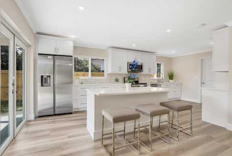 510 Kingbird Circle, Delray Beach, FL 33444