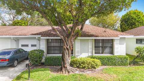 9780 Pecan Tree Drive, Boynton Beach, FL 33436