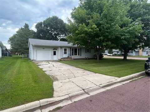 611 Elm Avenue, Westbrook, MN 56183