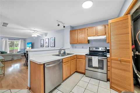 2225 Ranchview Lane N, Plymouth, MN 55447