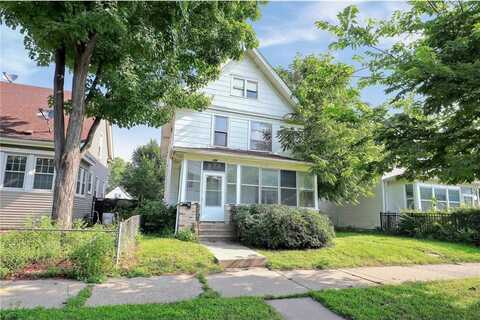 877 Charles Avenue, Saint Paul, MN 55104