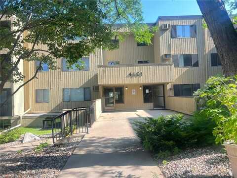 4101 Parklawn Avenue, Edina, MN 55435