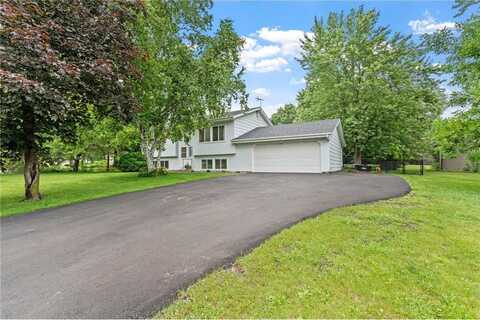 4366 Greenhaven Drive, Vadnais Heights, MN 55127