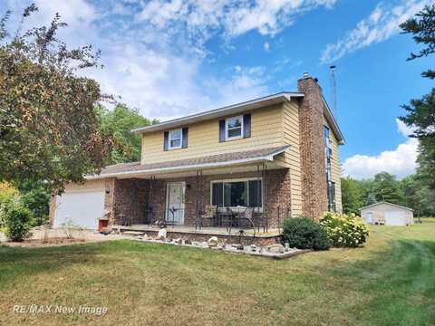 6345 S Graham, Saint Charles, MI 48655