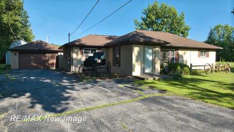 5651 Sheridan, Saginaw, MI 48601