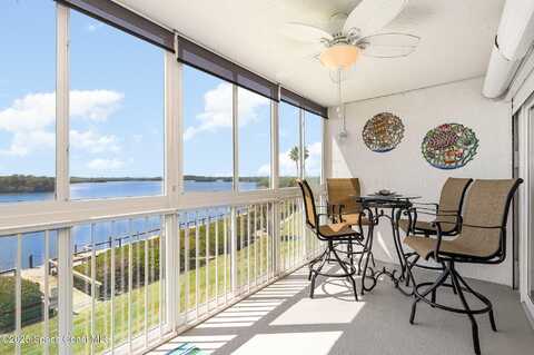 630 S Brevard Avenue, Cocoa Beach, FL 32931